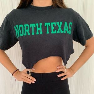 Cropped buckle shirt